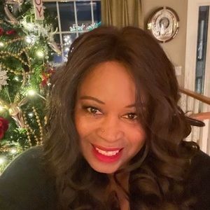 Meet your Posher, Jennie